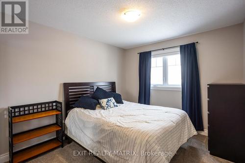 1117 Clement Court, Cornwall, ON - Indoor Photo Showing Bedroom