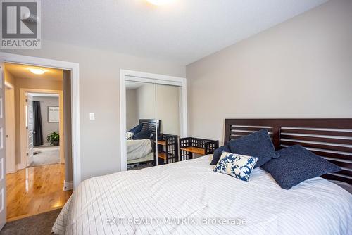 1117 Clement Court, Cornwall, ON - Indoor Photo Showing Bedroom