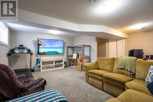 1117 Clement Court, Cornwall, ON - Indoor