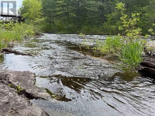 12654 Lanark Road, Greater Madawaska, ON 