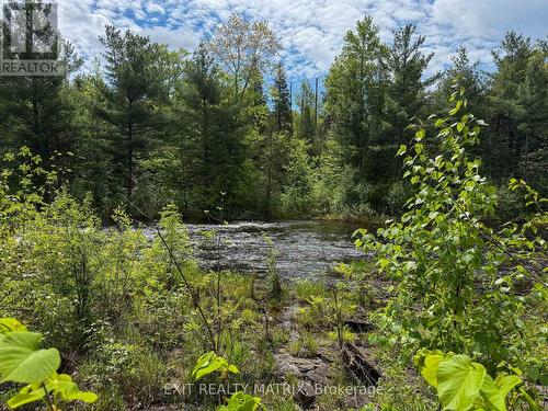 12654 Lanark Road, Greater Madawaska, ON 