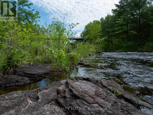 12654 Lanark Road, Greater Madawaska, ON 