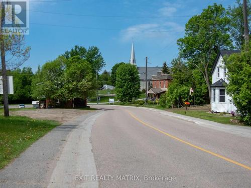 12654 Lanark Road, Greater Madawaska, ON 