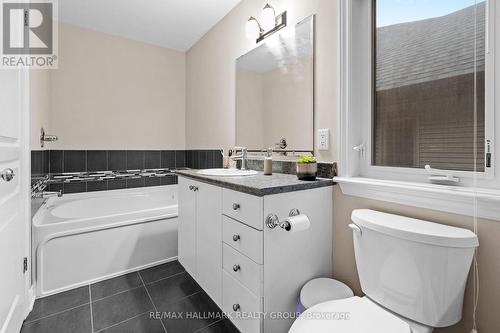 938 Fletcher Circle, Ottawa, ON - Indoor Photo Showing Bathroom