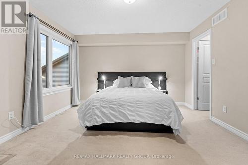 938 Fletcher Circle, Ottawa, ON - Indoor Photo Showing Bedroom