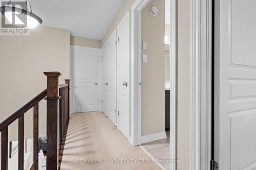 938 Fletcher Circle, Ottawa, ON - Indoor Photo Showing Other Room