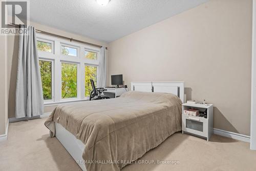 938 Fletcher Circle, Ottawa, ON - Indoor Photo Showing Bedroom