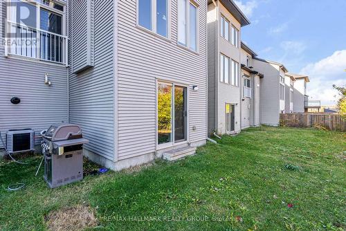 938 Fletcher Circle, Ottawa, ON - Outdoor