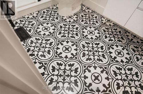 18 Lincoln Avenue, St. Catharines (Oakdale), ON - Indoor Photo Showing Other Room