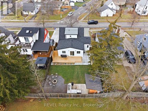 18 Lincoln Avenue, St. Catharines (Oakdale), ON - Outdoor With View