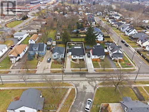 18 Lincoln Avenue, St. Catharines (Oakdale), ON - Outdoor With View
