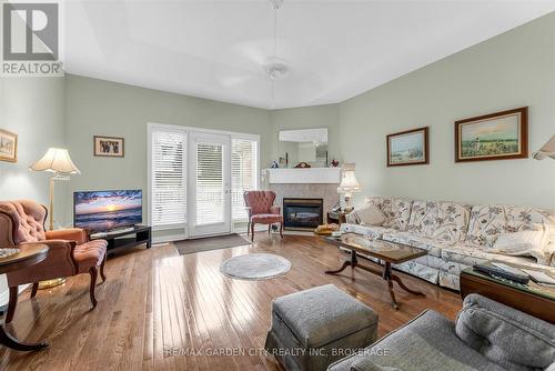 36 - 99 Linwell Road, St. Catharines (Lakeport), ON - Indoor Photo Showing Living Room With Fireplace