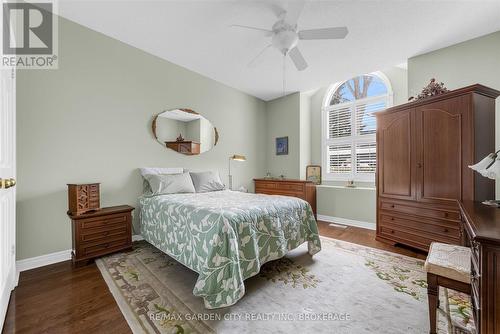 36 - 99 Linwell Road, St. Catharines (Lakeport), ON - Indoor Photo Showing Bedroom