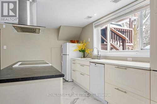 98 Church Street, Trent Hills (Warkworth), ON - Indoor Photo Showing Kitchen