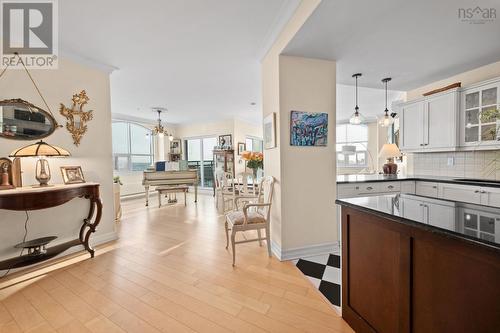 1205 2677 Gladstone Street, Halifax, NS - Indoor Photo Showing Kitchen