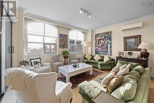 1205 2677 Gladstone Street, Halifax, NS - Indoor Photo Showing Living Room