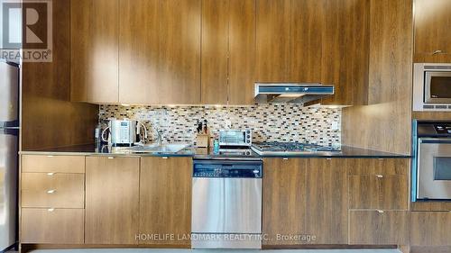 712 - 23 Brant Street, Toronto, ON - Indoor Photo Showing Kitchen