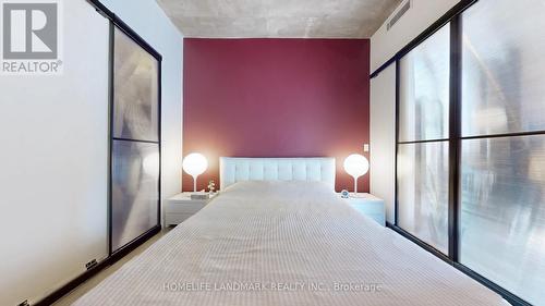 712 - 23 Brant Street, Toronto, ON - Indoor Photo Showing Bedroom