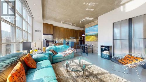 712 - 23 Brant Street, Toronto, ON - Indoor Photo Showing Other Room