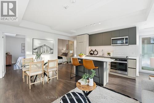 327 - 150 Logan Avenue, Toronto, ON - Indoor