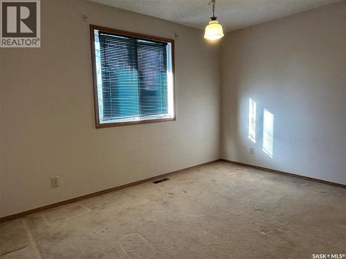 1475 Mather Crescent, Estevan, SK - Indoor Photo Showing Other Room