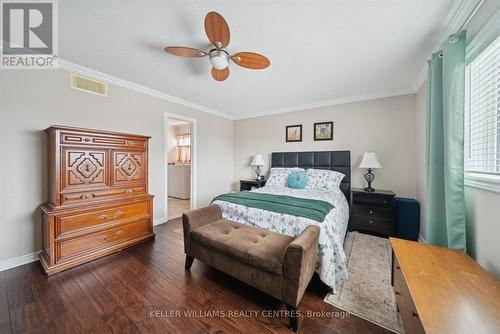 76 Kerfoot Street, Georgina, ON - Indoor Photo Showing Bedroom