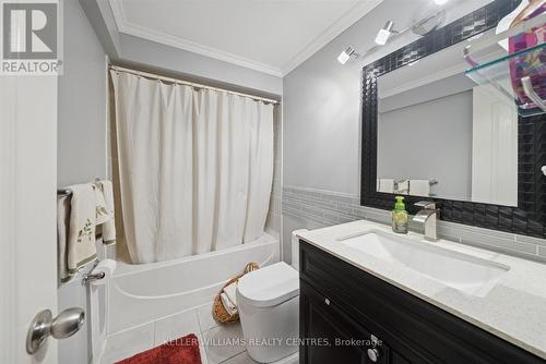 76 Kerfoot Street, Georgina, ON - Indoor Photo Showing Bathroom
