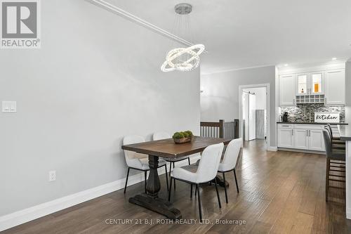 3510 Brennan Line W, Severn, ON - Indoor Photo Showing Dining Room