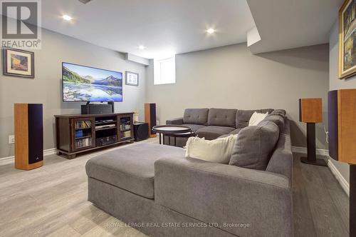 2275 Littondale Lane, Oakville, ON - Indoor