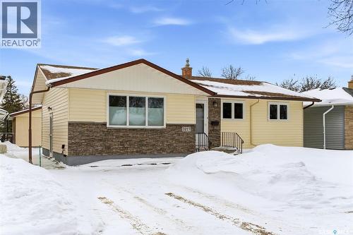 3217 6Th Avenue N, Regina, SK - Outdoor