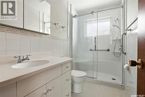 3217 6Th Avenue N, Regina, SK - Indoor Photo Showing Bathroom