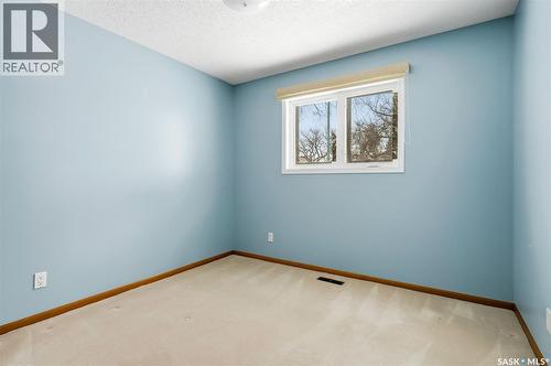 3217 6Th Avenue N, Regina, SK - Indoor Photo Showing Other Room
