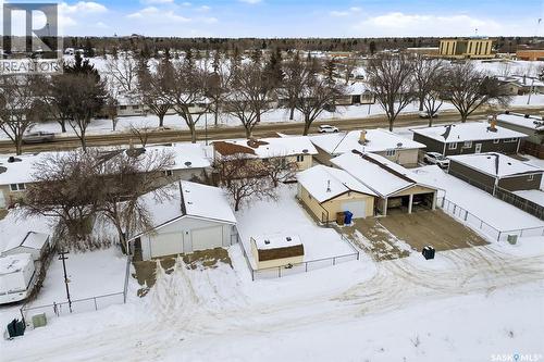 3217 6Th Avenue N, Regina, SK - Outdoor