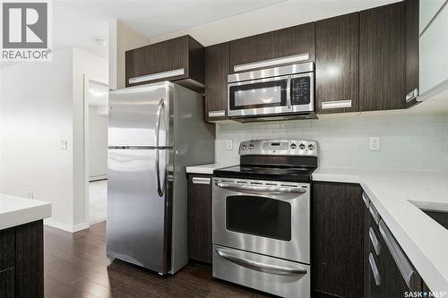 307 1640 Dakota Drive, Regina, SK - Indoor Photo Showing Kitchen With Stainless Steel Kitchen