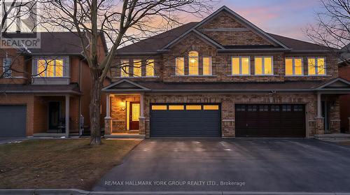 86 PETERMANN STREET  Aurora, ON L4G 7X5