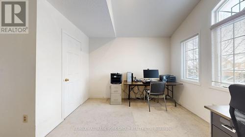 86 Petermann Street, Aurora, ON - Indoor Photo Showing Office