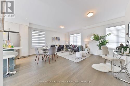 2168 Postmaster Drive, Oakville, ON - Indoor