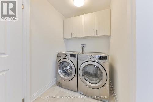 2168 Postmaster Drive, Oakville, ON - Indoor Photo Showing Laundry Room