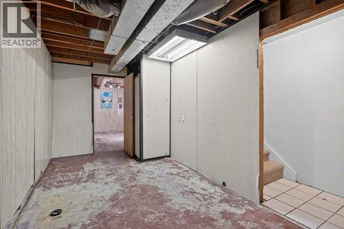 44 Winslow Crescent Sw, Calgary, AB - Indoor Photo Showing Basement