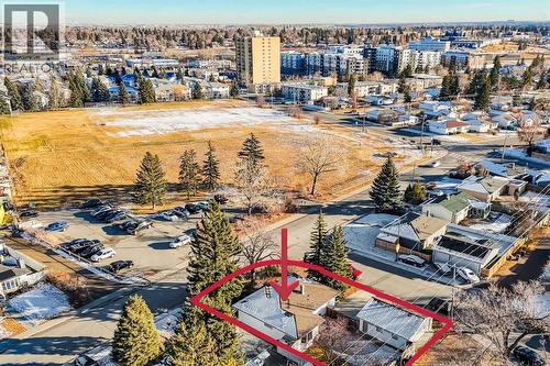 7431 5 Street Sw, Calgary, AB - Outdoor With View