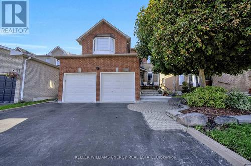 128 West Side Drive, Clarington (Bowmanville), ON - Outdoor