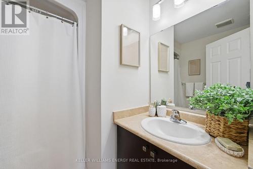 23 - 1280 Harmony Road N, Oshawa (Pinecrest), ON - Indoor Photo Showing Bathroom