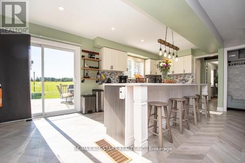 1412 7A Highway, Kawartha Lakes (Manvers), ON - Indoor