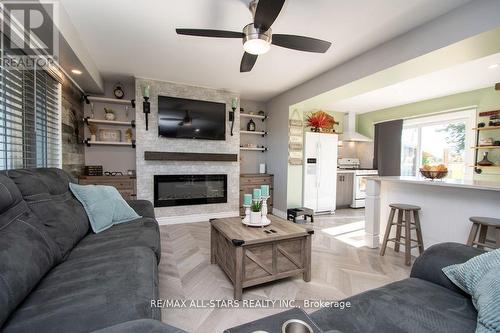 1412 7A Highway, Kawartha Lakes (Manvers), ON - Indoor Photo Showing Living Room With Fireplace