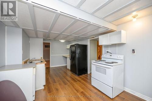 420 Riverside Drive, London North (North N), ON - Indoor Photo Showing Kitchen