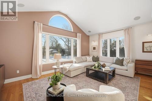 24 Joymar Drive, Mississauga, ON - Indoor Photo Showing Living Room