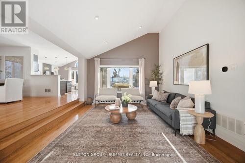 24 Joymar Drive, Mississauga, ON - Indoor Photo Showing Living Room