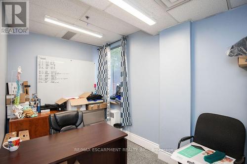 42 Niagara Street, Hamilton, ON 