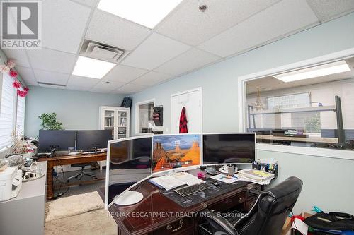 42 Niagara Street, Hamilton, ON 