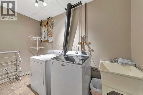 3204 65 Avenue, Lloydminster, AB - Indoor Photo Showing Laundry Room
